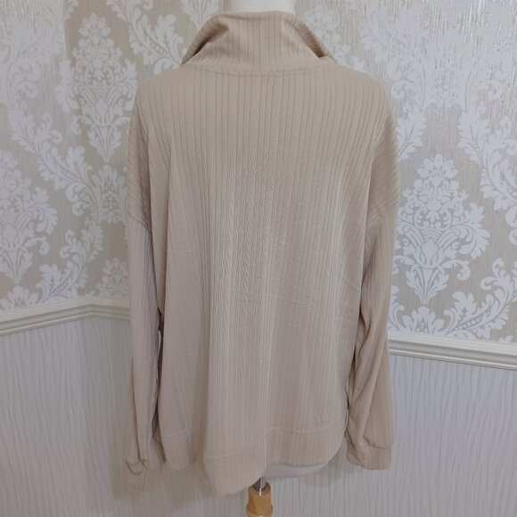 NWT Pro Player Ribbed Half Zip Long Sleeve Top Irish Cream Size Large - Picture 3 of 4